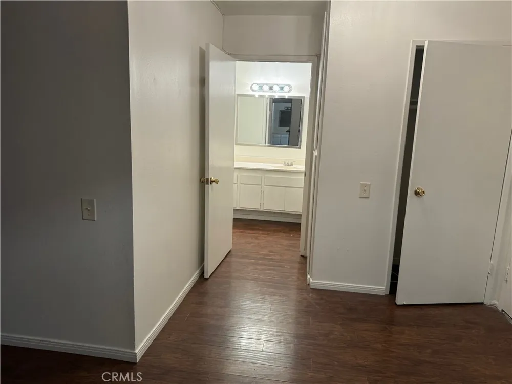 5460 White Oak Encino, CA 91316