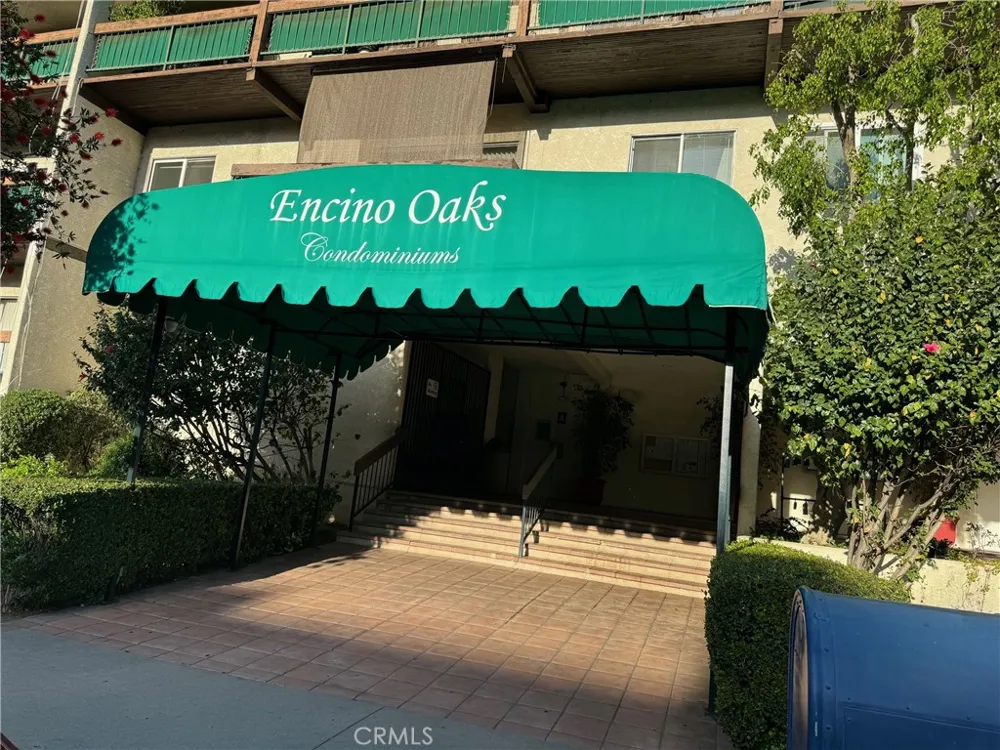 5460 White Oak Encino, CA 91316