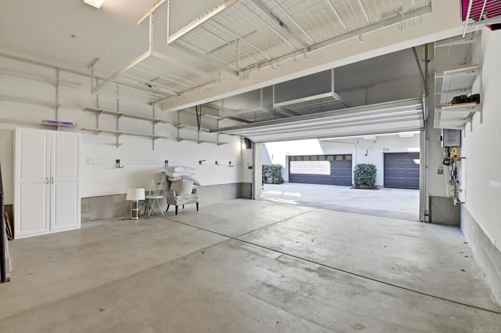 6042 Colt Place #303 Carlsbad, CA 92009