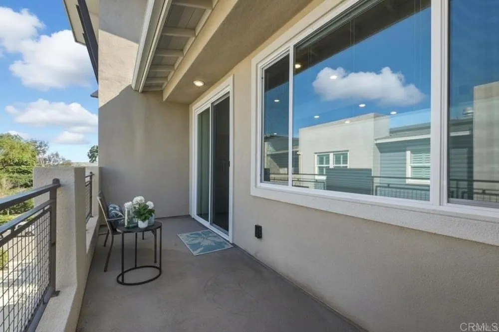 6042 Colt Place #303 Carlsbad, CA 92009