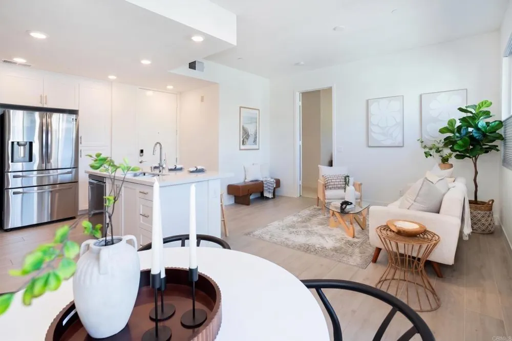 6042 Colt Place #303 Carlsbad, CA 92009