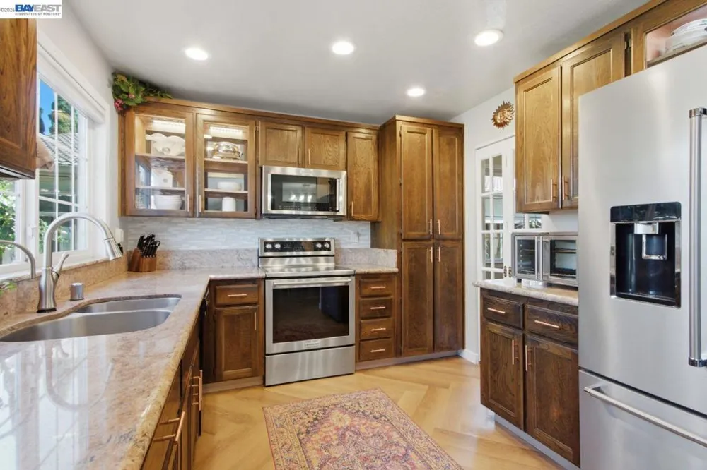 33455 Caliban Dr Fremont, CA 94555