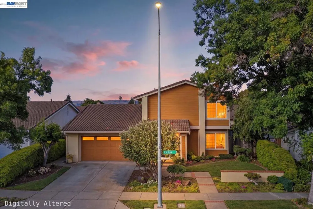 33455 Caliban Dr Fremont, CA 94555
