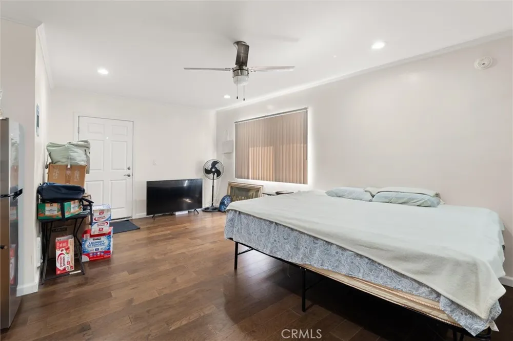 1467 W I STREET Wilmington, CA 90744