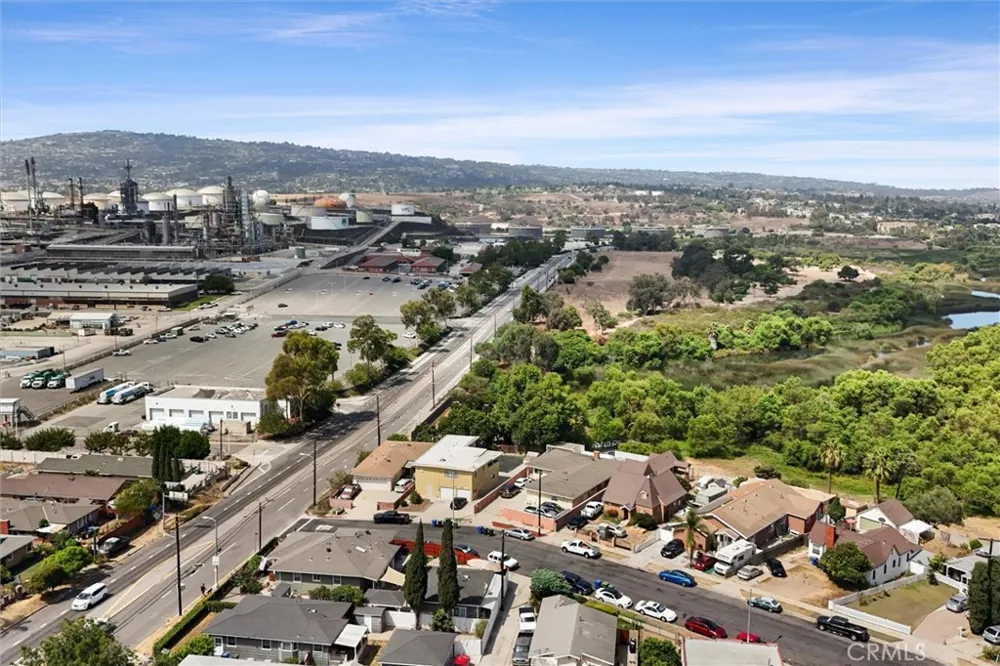 1467 W I STREET Wilmington, CA 90744