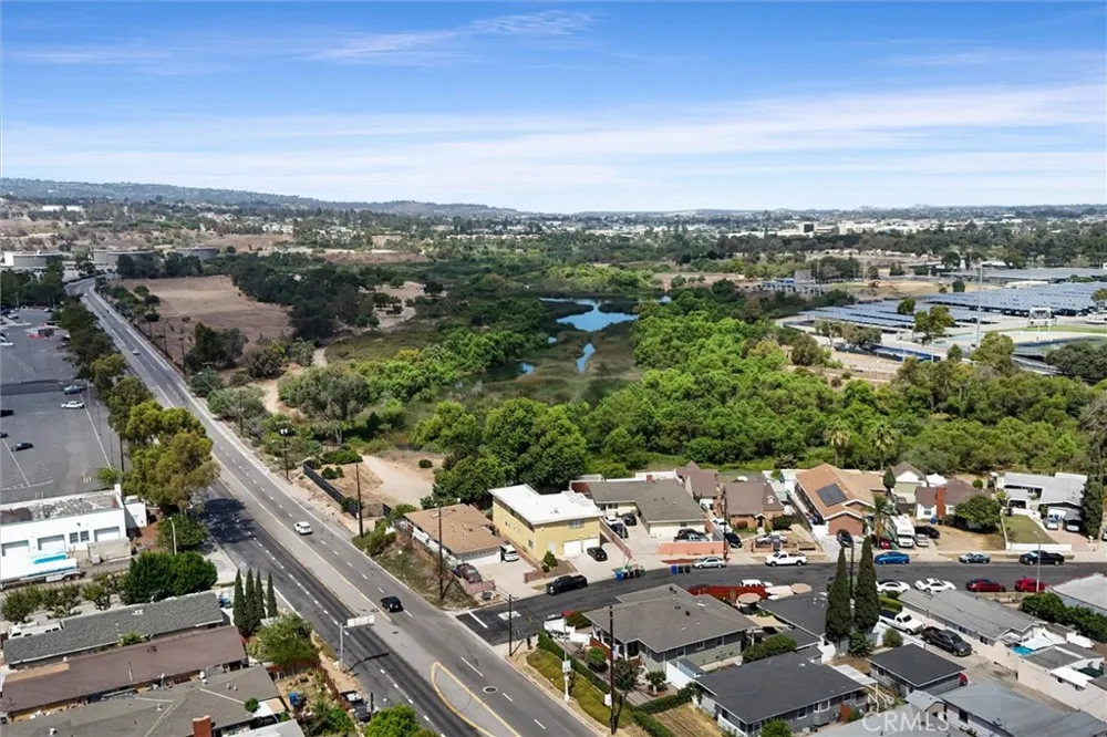 1467 W I STREET Wilmington, CA 90744