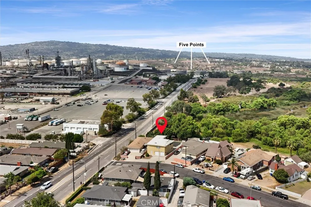 1467 W I STREET Wilmington, CA 90744
