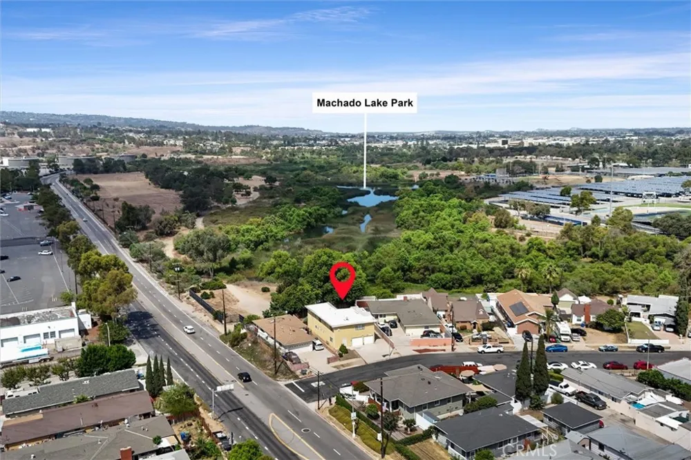 1467 W I STREET Wilmington, CA 90744