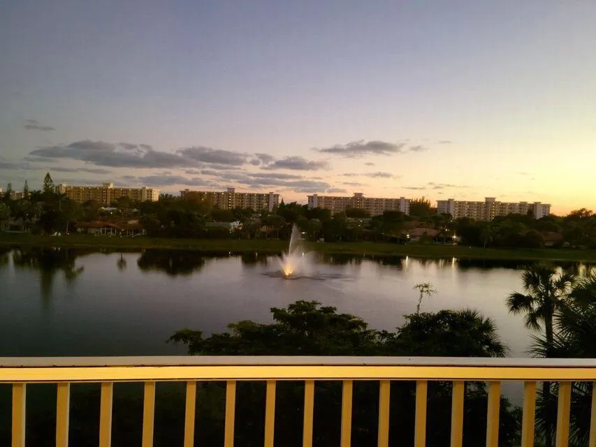 3150 Course Lane #510 Pompano Beach, FL 33069