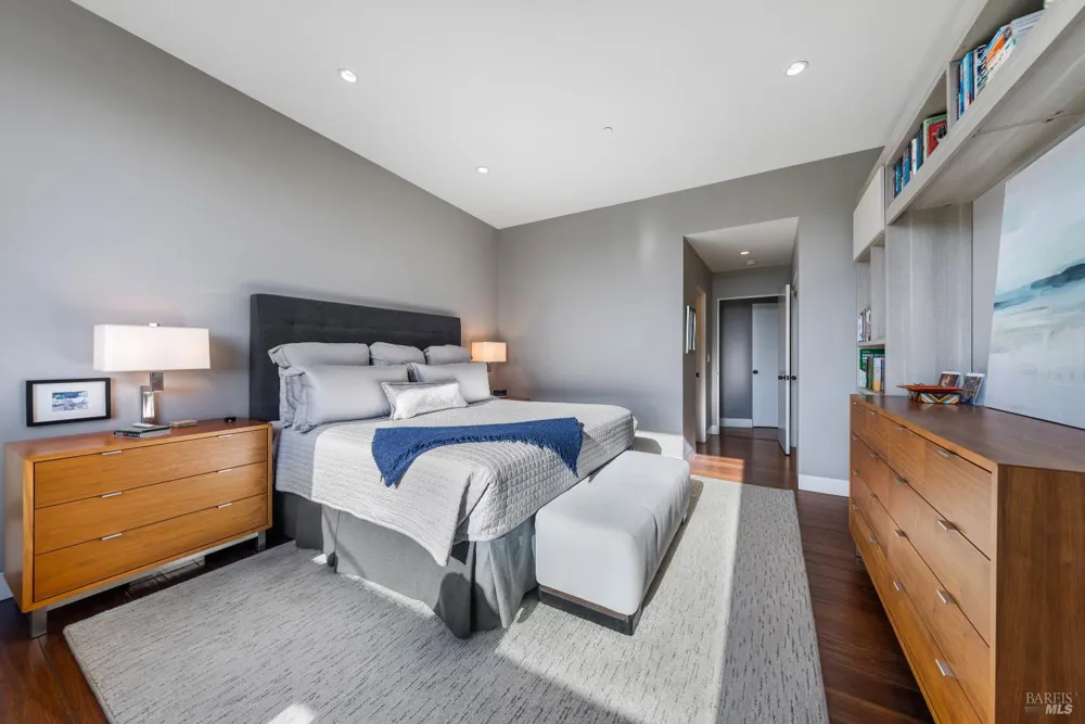 529 Virginia Drive Tiburon, CA 94920