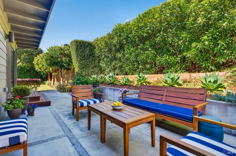 529 Virginia Drive Tiburon, CA 94920