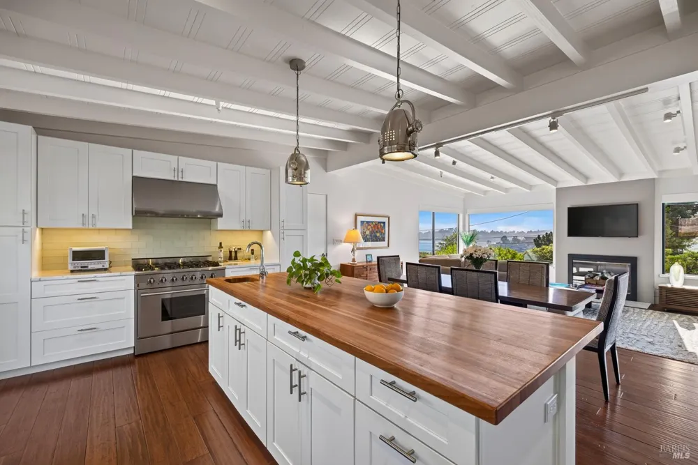 529 Virginia Drive Tiburon, CA 94920