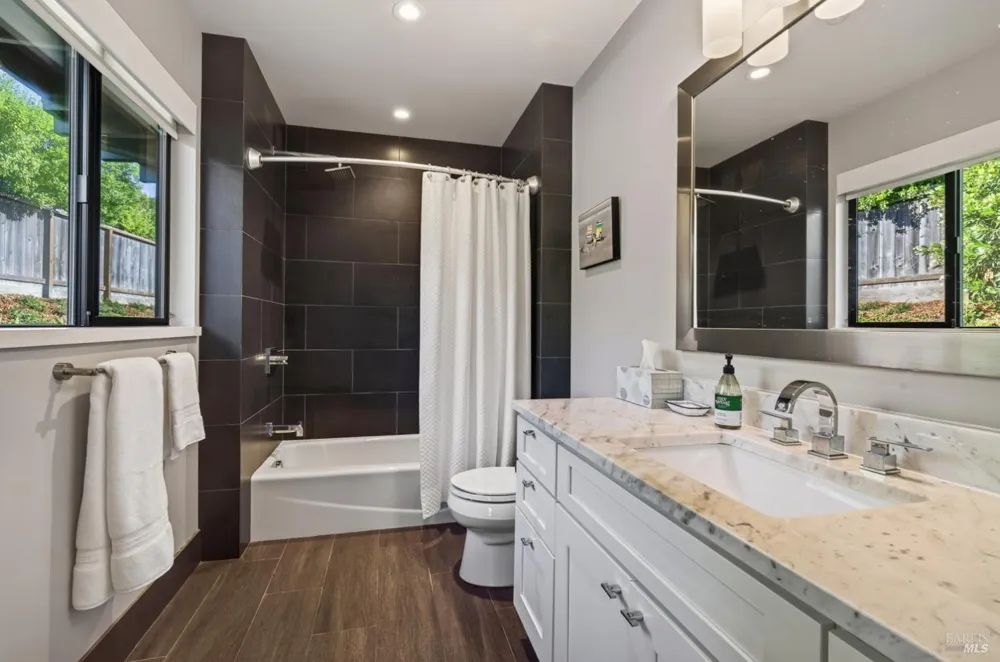 529 Virginia Drive Tiburon, CA 94920