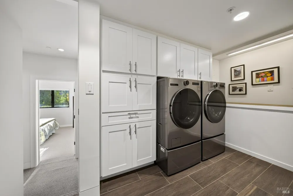 529 Virginia Drive Tiburon, CA 94920