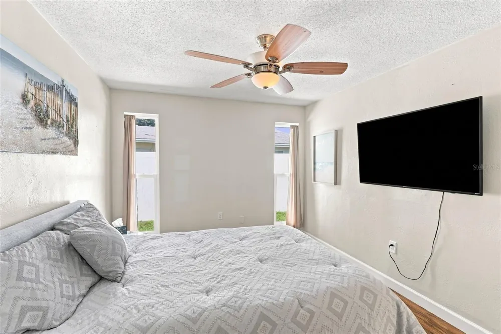 1511 S HILLCREST AVENUE Clearwater, FL 33756
