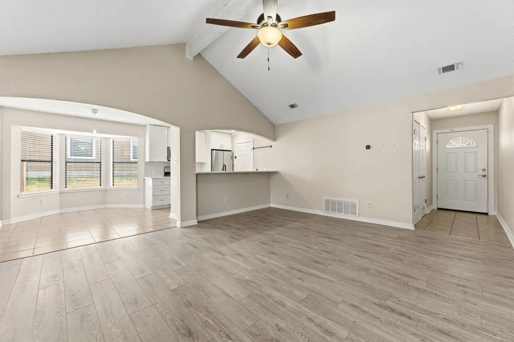 2401 Lasso Drive Round Rock, TX 78681