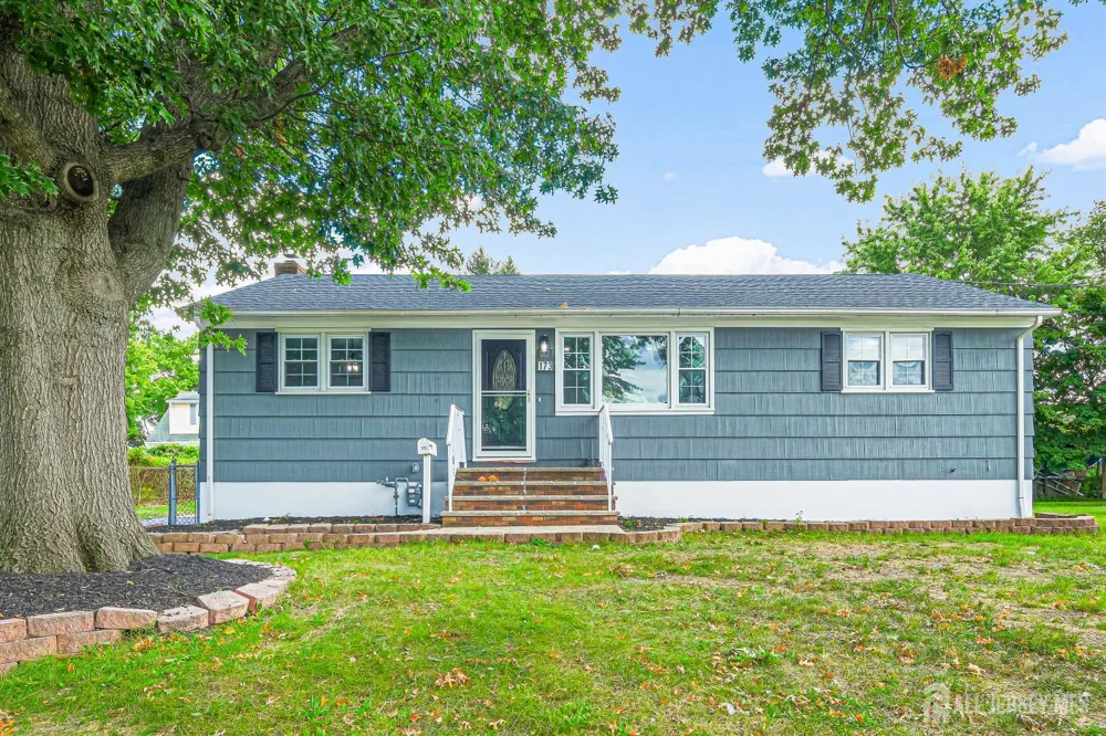 173 Howe Place Piscataway, NJ 08854