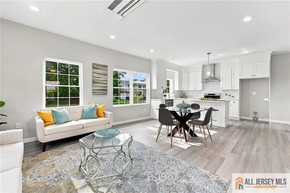 146 Hillside Avenue Piscataway, NJ 08854