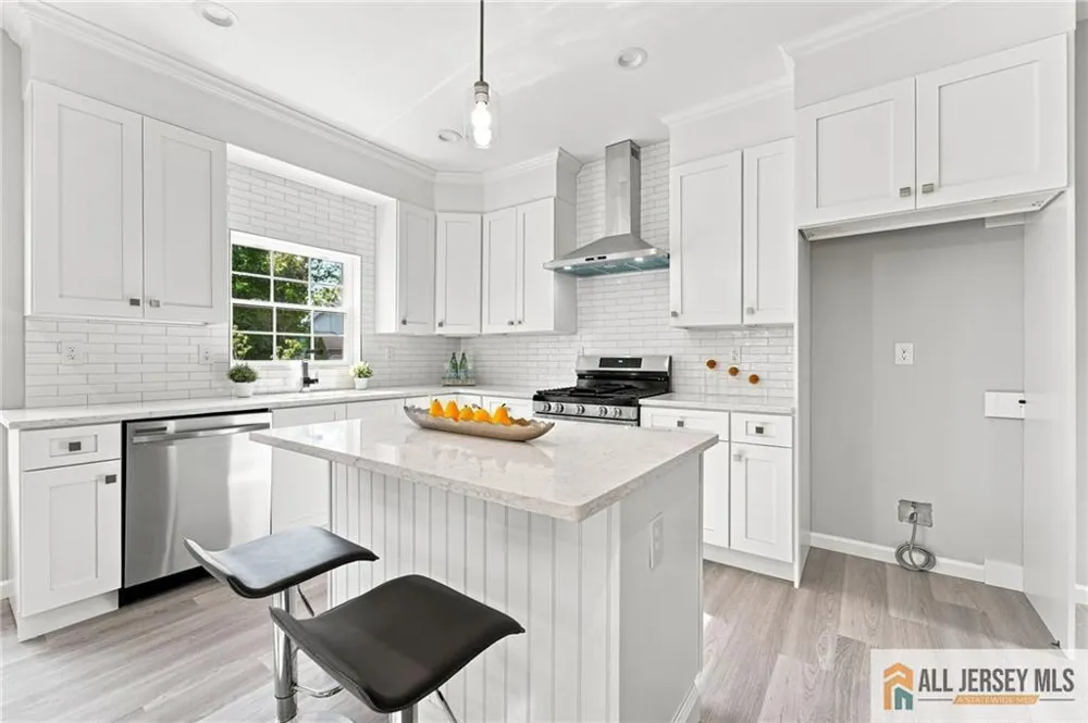 146 Hillside Avenue Piscataway, NJ 08854