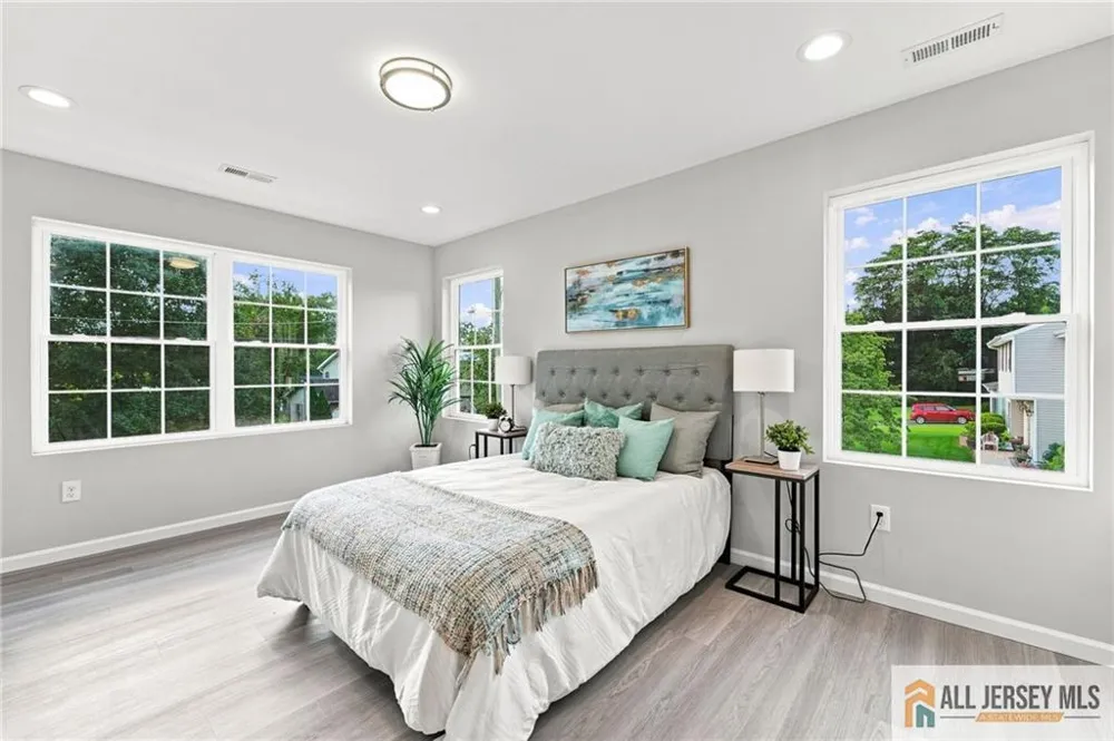 146 Hillside Avenue Piscataway, NJ 08854