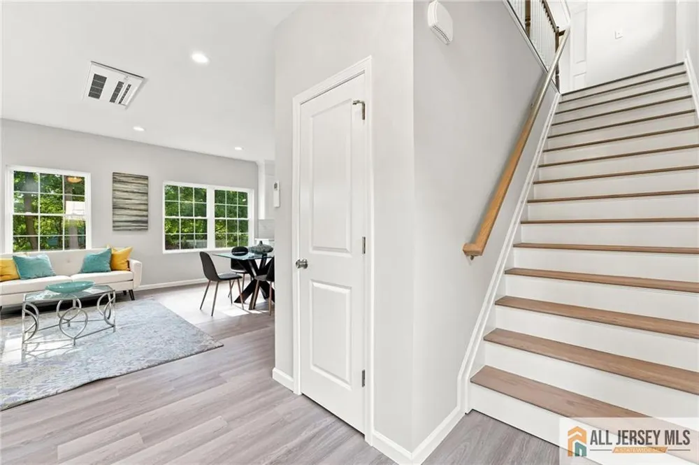 146 Hillside Avenue Piscataway, NJ 08854