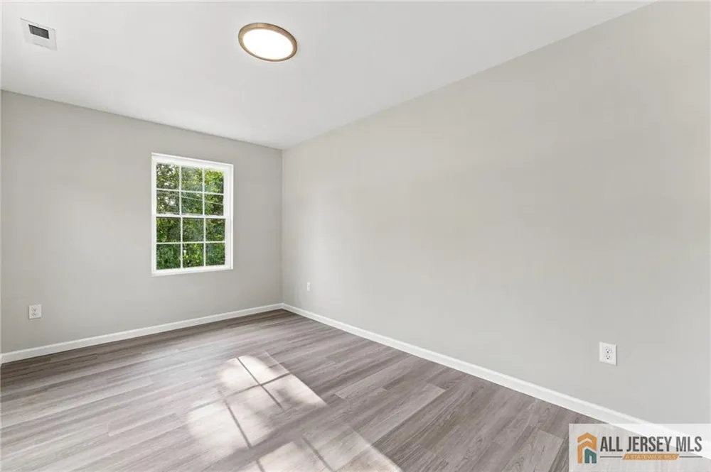 146 Hillside Avenue Piscataway, NJ 08854