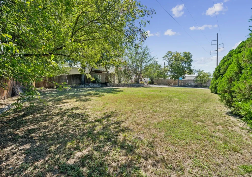 157 Business Boulevard Granbury, TX 76049