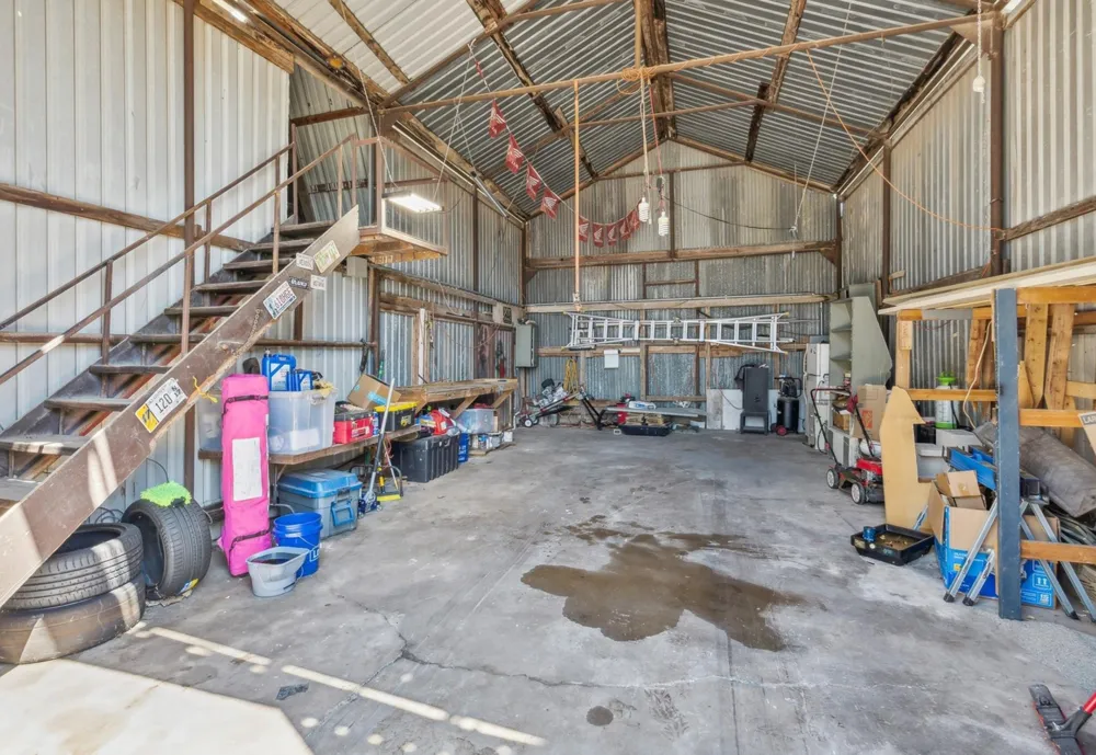 157 Business Boulevard Granbury, TX 76049