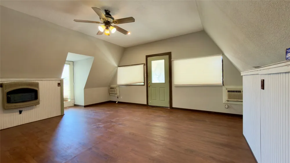 157 Business Boulevard Granbury, TX 76049