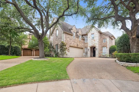 2309 Briar Court