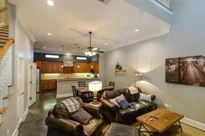 3550 Knight Street Dallas, TX 75219