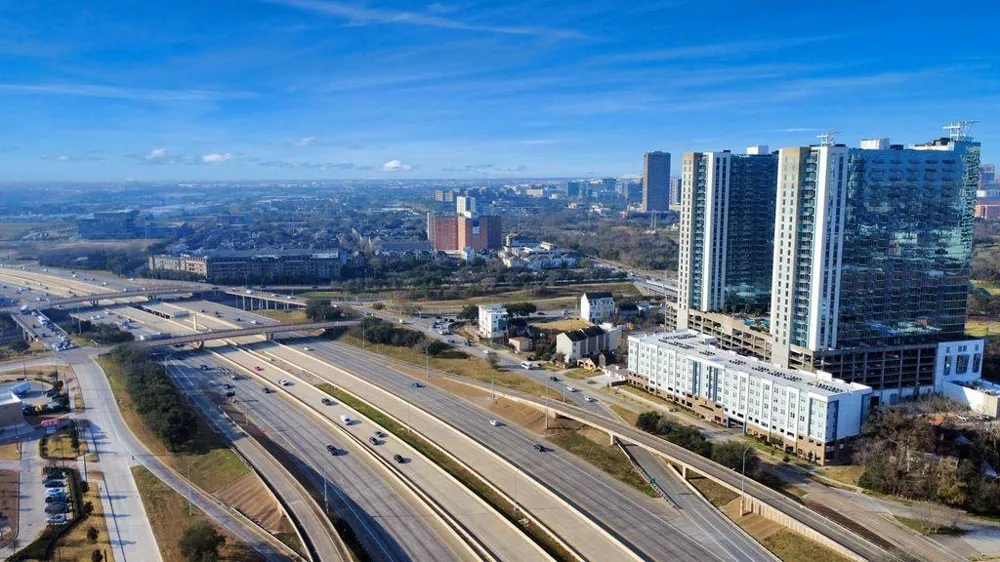 146 Carson Court Houston, TX 77004