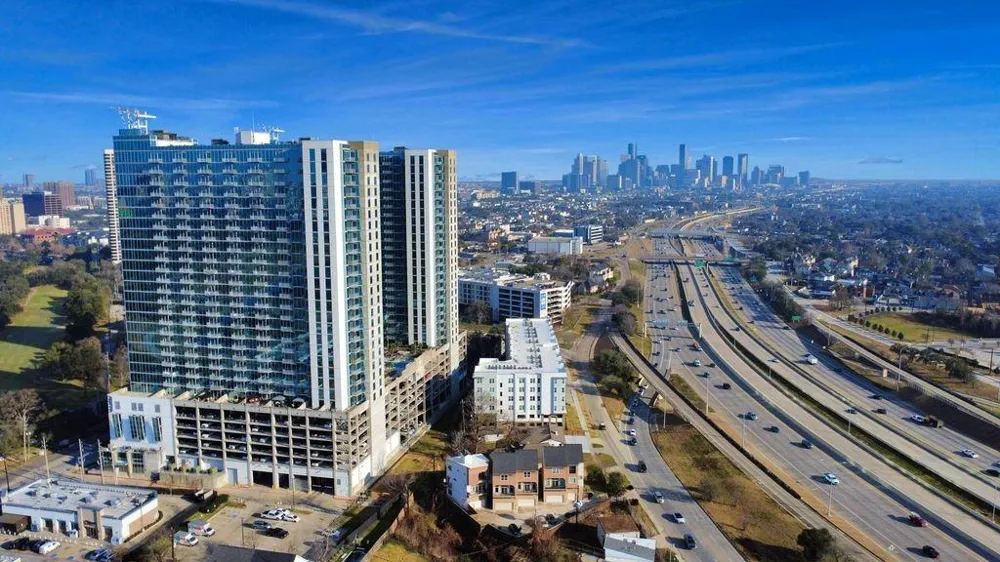 146 Carson Court Houston, TX 77004
