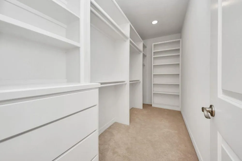 146 Carson Court Houston, TX 77004