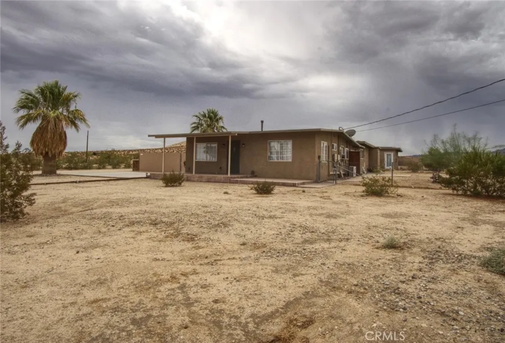 74885 Amboy Road 29 Palms, CA 92277