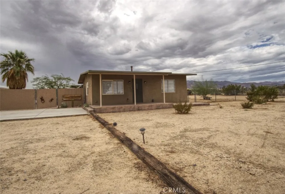 74885 Amboy Road 29 Palms, CA 92277