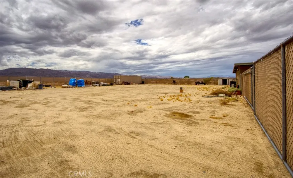 74885 Amboy Road 29 Palms, CA 92277