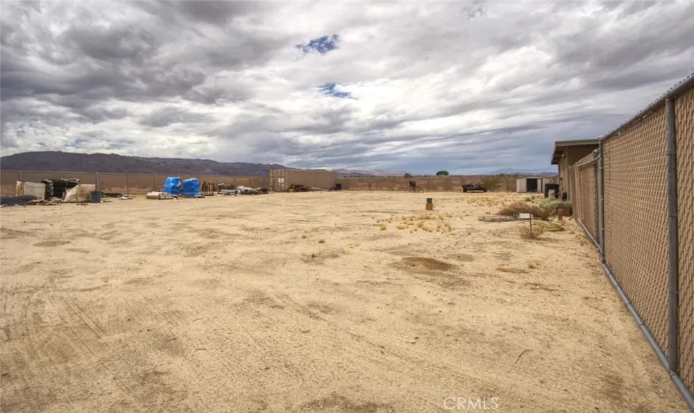 74885 Amboy Road 29 Palms, CA 92277