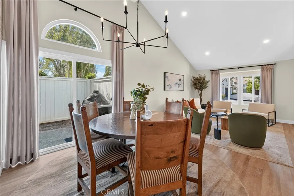 24604 Via Vallarta Yorba Linda, CA 92887