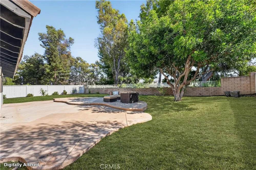 24604 Via Vallarta Yorba Linda, CA 92887