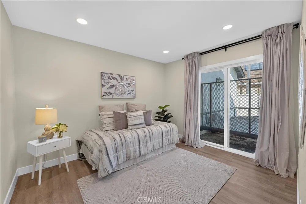 24604 Via Vallarta Yorba Linda, CA 92887