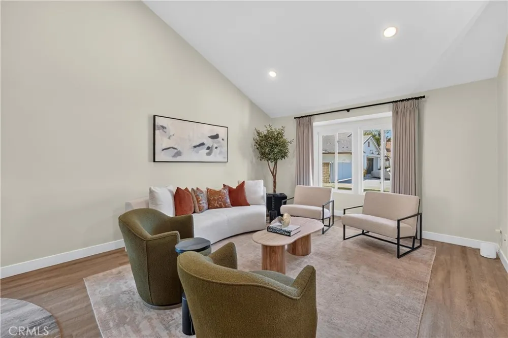 24604 Via Vallarta Yorba Linda, CA 92887