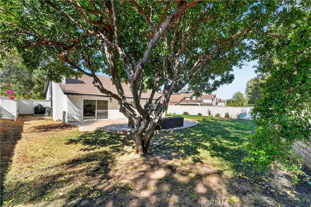24604 Via Vallarta Yorba Linda, CA 92887