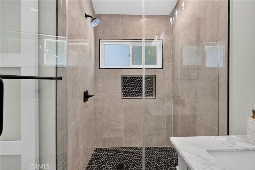 24604 Via Vallarta Yorba Linda, CA 92887