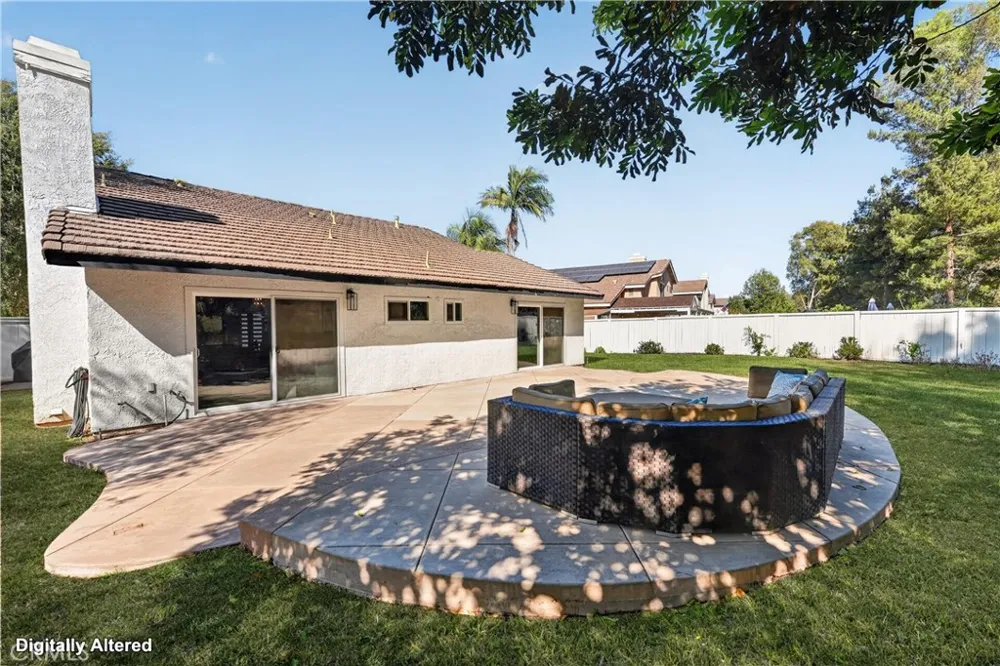 24604 Via Vallarta Yorba Linda, CA 92887