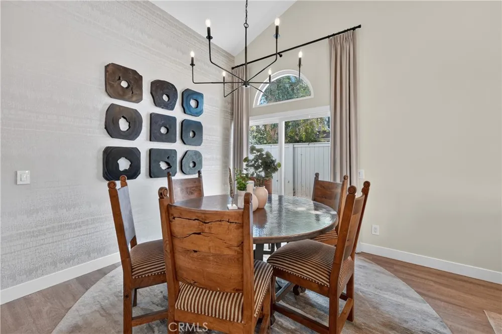24604 Via Vallarta Yorba Linda, CA 92887