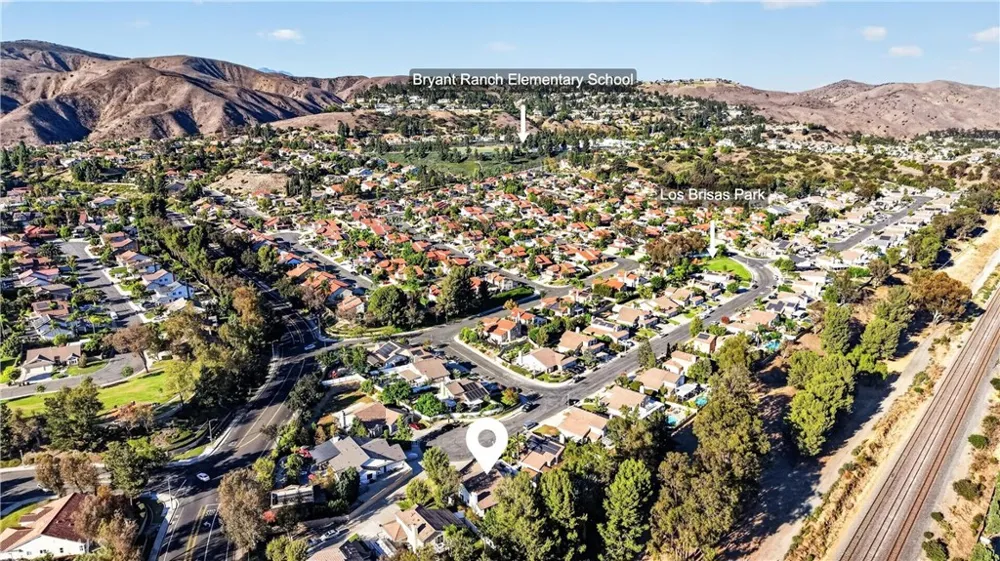 24604 Via Vallarta Yorba Linda, CA 92887