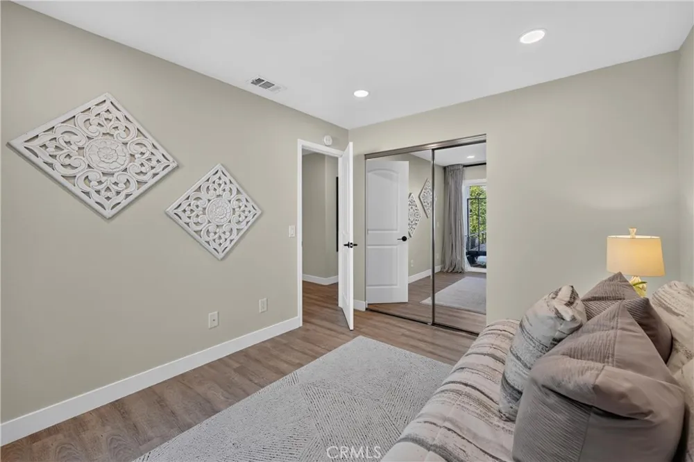 24604 Via Vallarta Yorba Linda, CA 92887