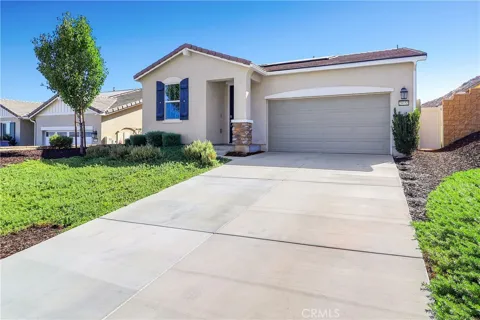 29752 Wolf Glen Court