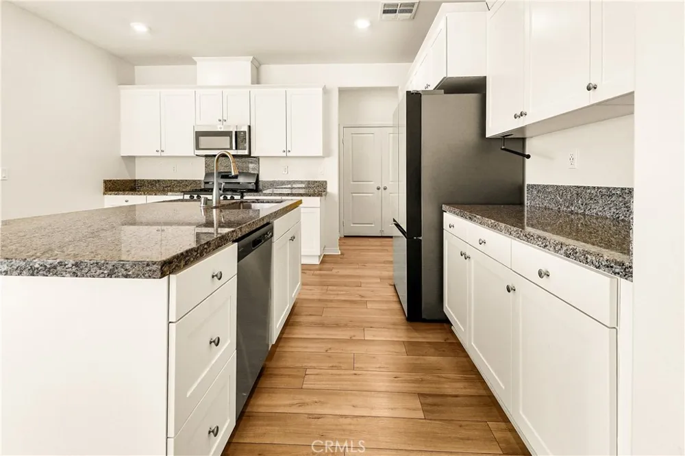 29752 Wolf Glen Court Winchester, CA 92596